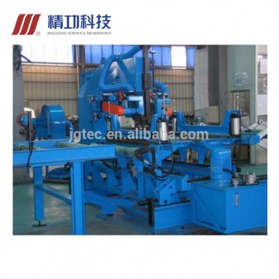 China Manufacturer 10 Years Experience Industrial Rockwool sandwich panel making machine